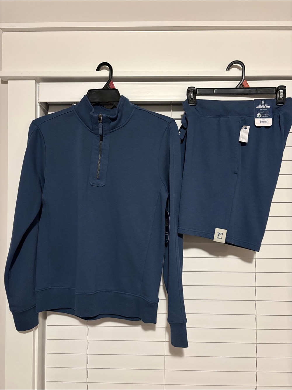 George Men's Zip Mockneck Sweatshirt (S) and Shorts (M 32-34) in Navy Blue
